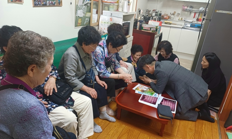 윤정애 2.jpg